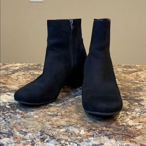 Ankle boots